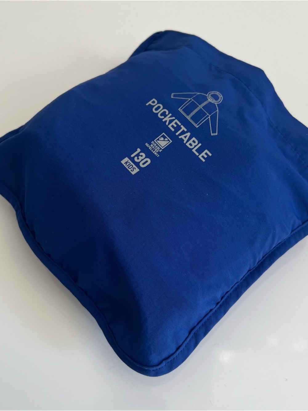 Uniqlo Kids Pocketable Pocketable UV Protection Parka in Blue
